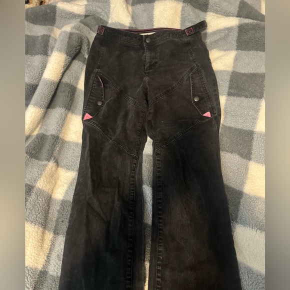 Black straight legged Vintage Tommy Hilfiger jeans. - Picture 1 of 4